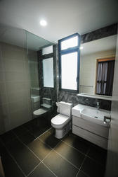The Luxurie (D19), Condominium #76957112
